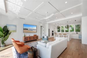 783 11th Avenue, Naples, FL 34102 - MLS#226004166