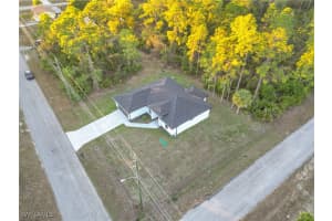 1207 15th Street, Lehigh Acres, FL 33972 - MLS#226004169