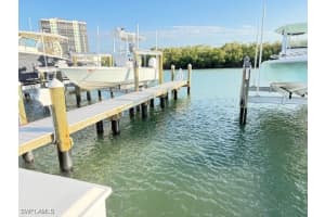 255B Wiggins Bay Drive, Naples, FL 34110 Sold 05/01/26