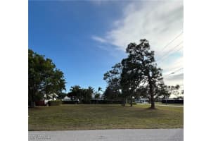 420 West Avenue, Bonita Springs, FL 34134 - MLS#226004217