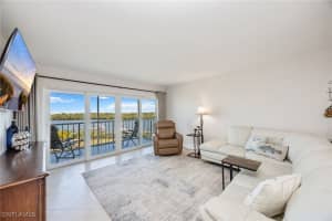 309 Goodlette-Frank Road, Naples, FL 34102 - MLS#226004225