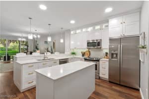 10020 Heather Ln 901, Naples