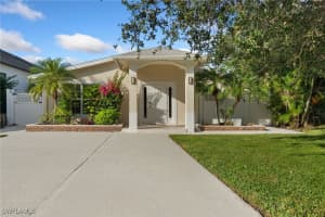771 94th Avenue, Naples, FL 34108 - MLS#226004284