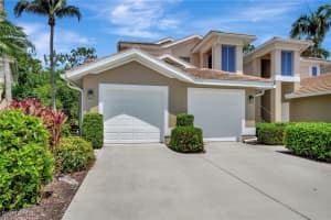 832 Carrick Bend Cir 101, Naples
