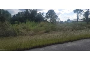 4204 19th Street, Lehigh Acres, FL 33972 - MLS#226004331