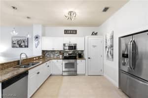 10021 Heather Lane, Naples, FL 34119 - MLS#226004365