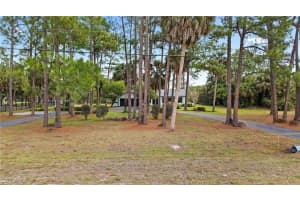 250 17th Street, Naples, FL 34120 - MLS#226004371