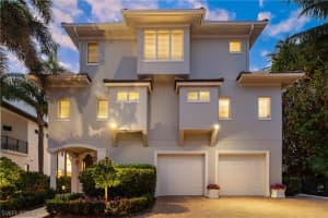 25 2nd Avenue, Naples, FL 34102 - MLS#226004403