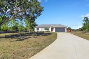 2685 29th Ave Ne, Naples