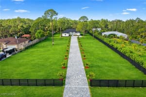 1687 19th Street, Naples, FL 34117 - MLS#226004421