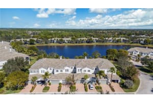 9288 Grassi Way 102, Naples