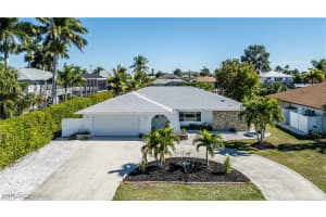 403 Grenada Ave, Naples