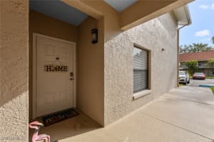 9623 Eaton Gardens Lane, Fort Myers, FL 33919 - MLS#226004496