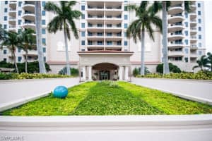 23850 Via Italia Cir 1706, Estero