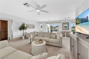 280 Ibis Street, Fort Myers Beach, FL 33931 - MLS#226004525