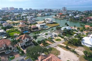 418 Germain Ave, Naples