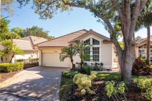 27041 Enclave Dr, Bonita Springs