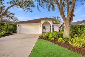 707 96th Ave N, Naples