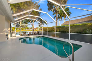 934 Marble Drive, Naples, FL 34104 - MLS#226004589