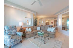 60 Seagate Drive, Naples, FL 34103 - MLS#226004594