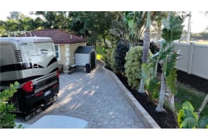 4620 Southern Breeze Drive, Naples, FL 34114 - MLS#226004606