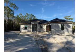 3659 27th Ave Ne, Naples