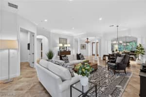 28540 Calabria Court, Naples, FL 34110 - MLS#226004624