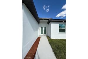 1121 Florence Street, Lehigh Acres, FL 33974 - MLS#226004644