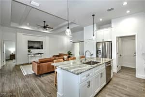 1137 2nd Street, Cape Coral, FL 33991 - MLS#226004656