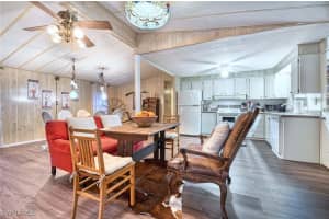 4 Creek Circle, Naples, FL 34114 - MLS#226004663