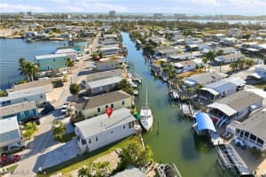 35 Emily Lane, Fort Myers Beach, FL 33931 - MLS#226004666