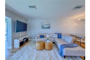 1910 Gulf Shore Boulevard, Naples, FL 34102 - MLS#226004686