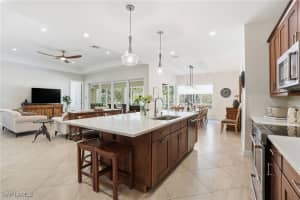 3707 5th Avenue, Naples, FL 34117 - MLS#226004692