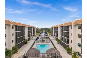 9395 Pennsylvania Avenue, Bonita Springs, FL 34135 - MLS#226004693