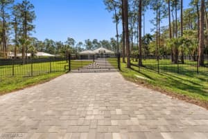 5080 Hickory Wood Drive, Naples, FL 34119 - MLS#226004696
