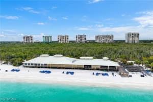 6597 Nicholas Boulevard, Naples, FL 34108 - MLS#226004716