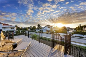 10002 Vanderbilt Drive, Naples, FL 34108 - MLS#226004722