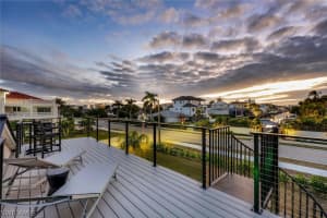 10002 Vanderbilt Drive, Naples, FL 34108 - MLS#226004722