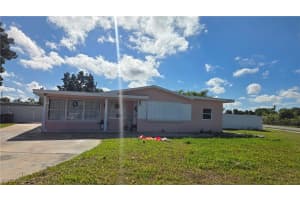 10 Jersey Road, Lehigh Acres, FL 33936 - MLS#226004728
