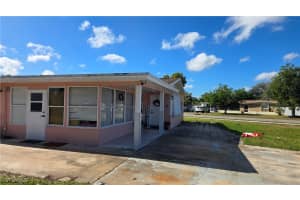 10 Jersey Road, Lehigh Acres, FL 33936 - MLS#226004728