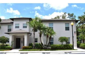 9072 Gervais Cir 306, Naples