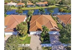 5728 Drummond Way, Naples, FL 34119 - MLS#226004815