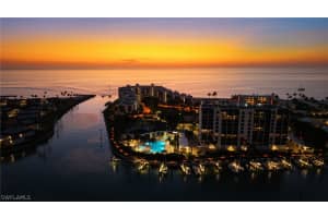 2400 Gulf Shore Boulevard, Naples, FL 34103 - MLS#226004826