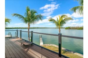 232 Harbor Pl N, Goodland