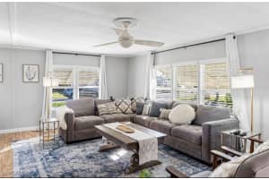 407 Cape Florida Way, Naples, FL 34104 - MLS#226004833