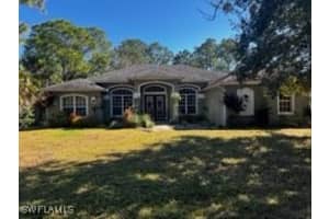 845 10th Ave Ne, Naples