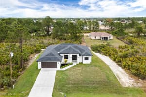2712 40th Street, Lehigh Acres, FL 33971 - MLS#226004862