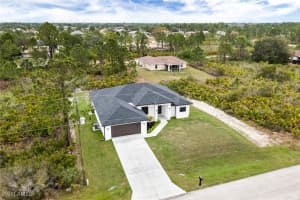 2712 40th Street, Lehigh Acres, FL 33971 - MLS#226004862
