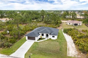 2712 40th Street, Lehigh Acres, FL 33971 - MLS#226004862