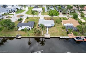 5617 Coronado Court, Cape Coral, FL 33904 - MLS#226004891